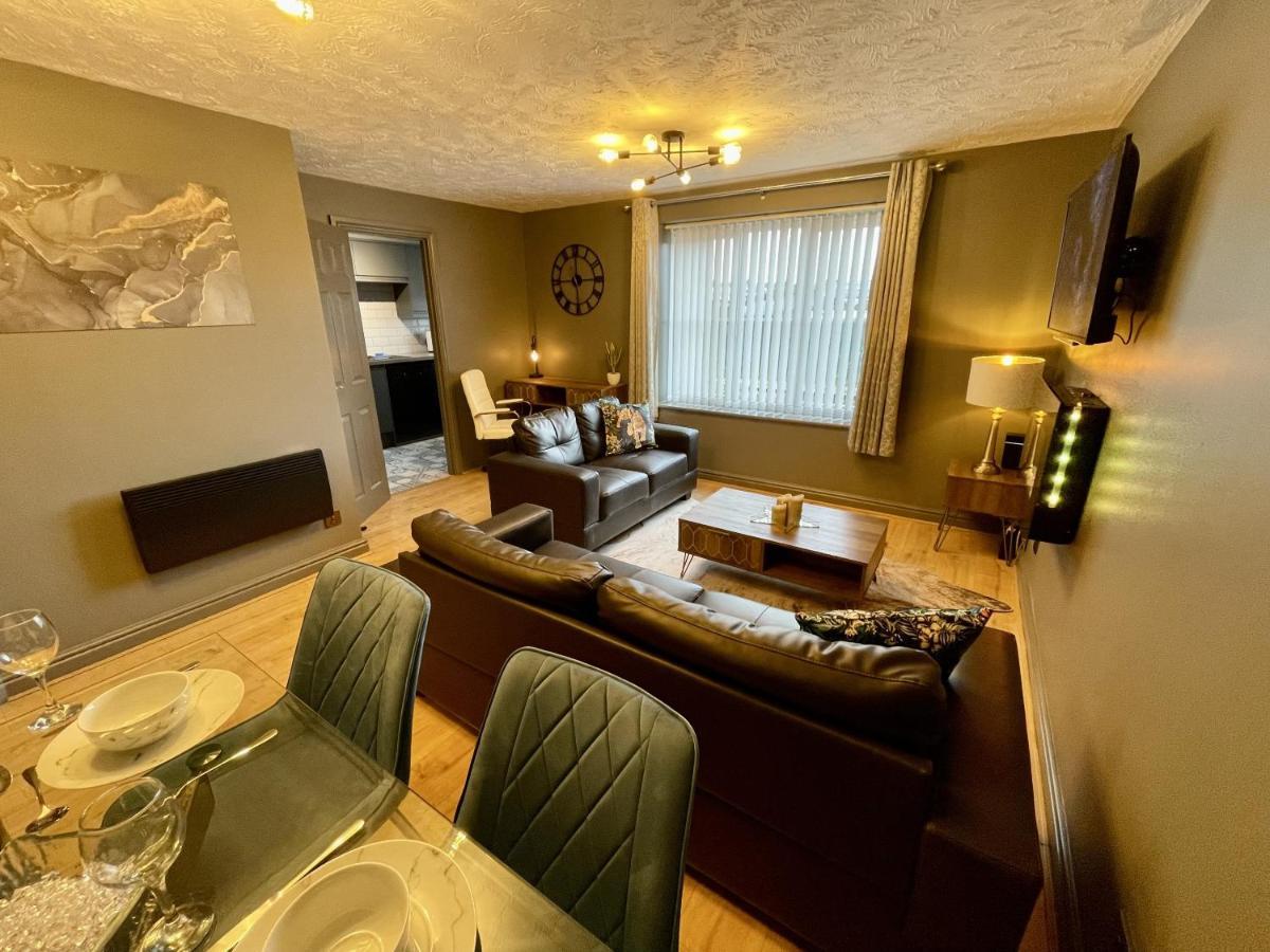 No24 - 2-Bed Boutique Apartment - Hosted By Hutch Lifestyle Leamington Spa Exterior foto