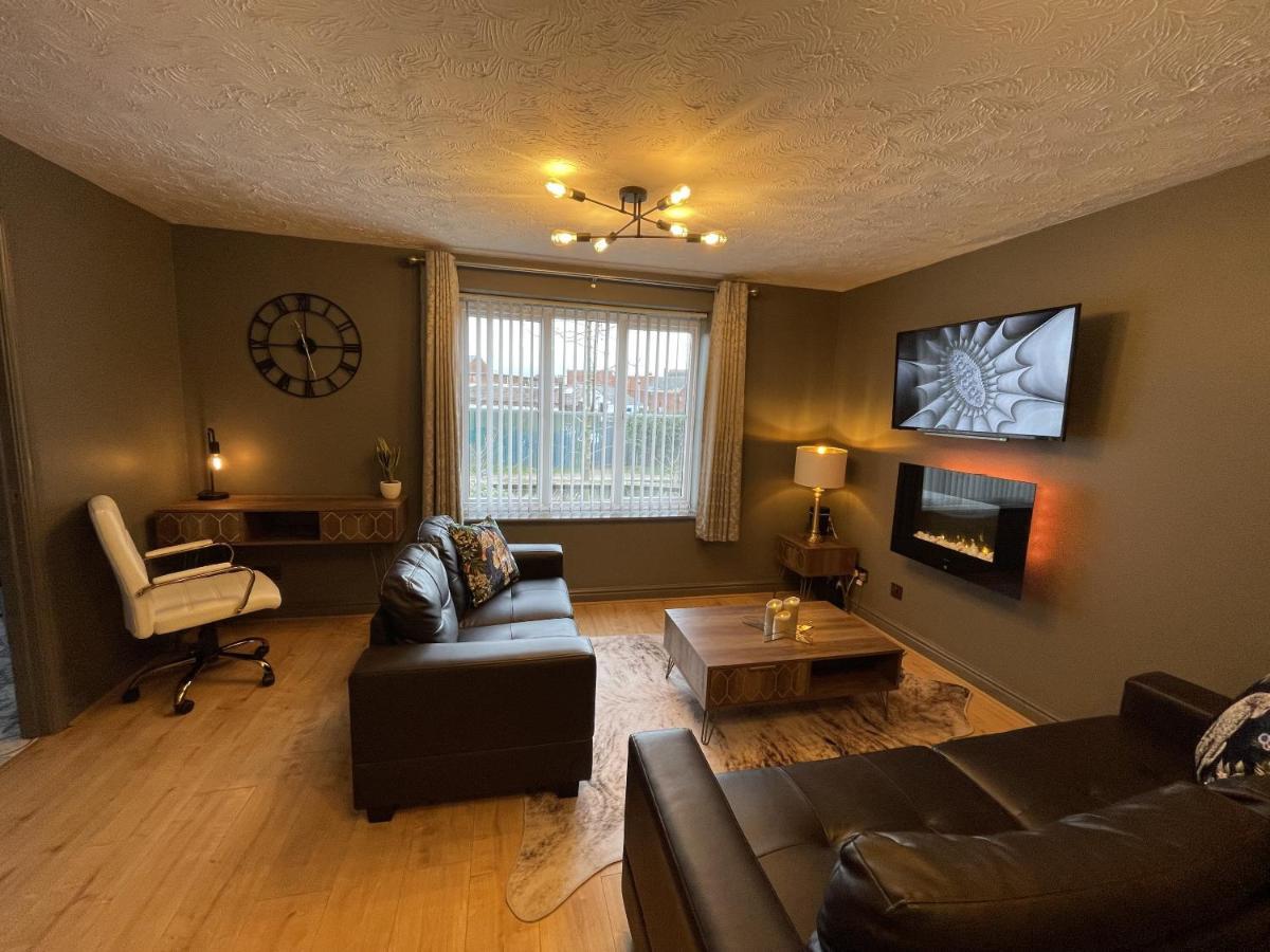 No24 - 2-Bed Boutique Apartment - Hosted By Hutch Lifestyle Leamington Spa Exterior foto